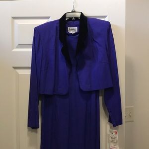 Pretty dress with short jacket